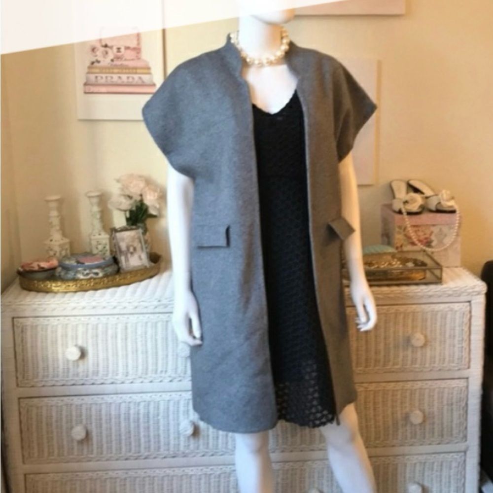 Anthropologie Akemi+Kin Cardigan Gray